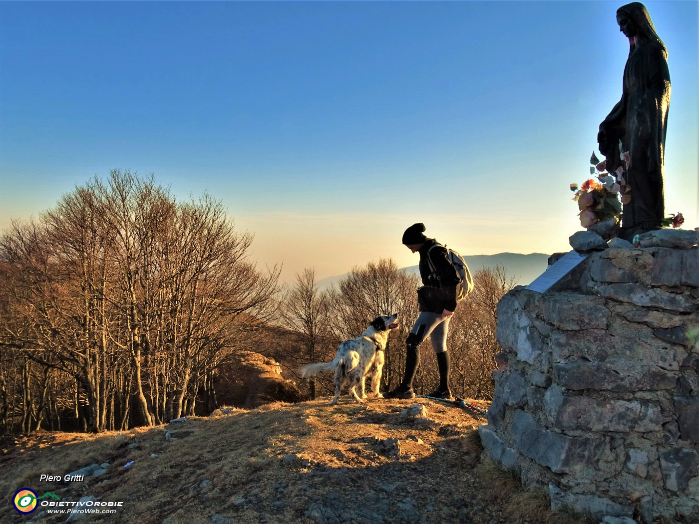 34 Alla Madonnina deiI Canti (1563 m).JPG